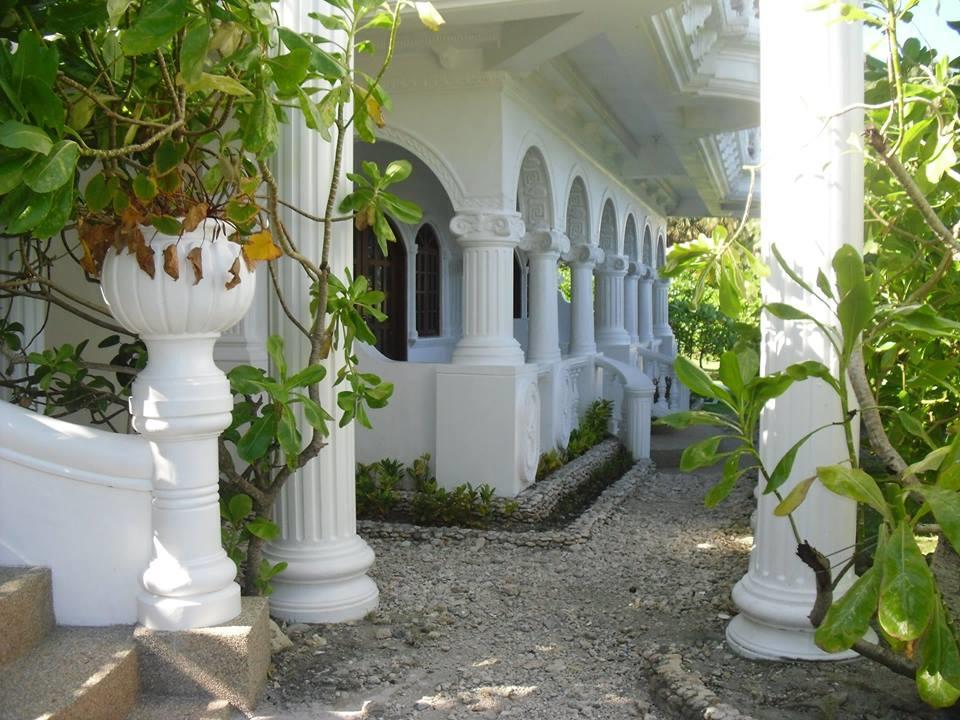 Blue Crystal Beach Resort Puerto Galera Luaran gambar